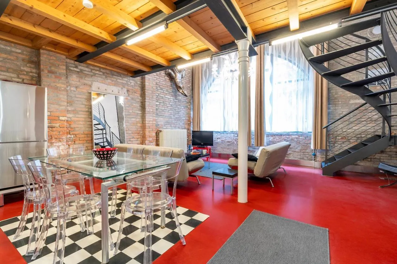 Venetian Loft Apartment