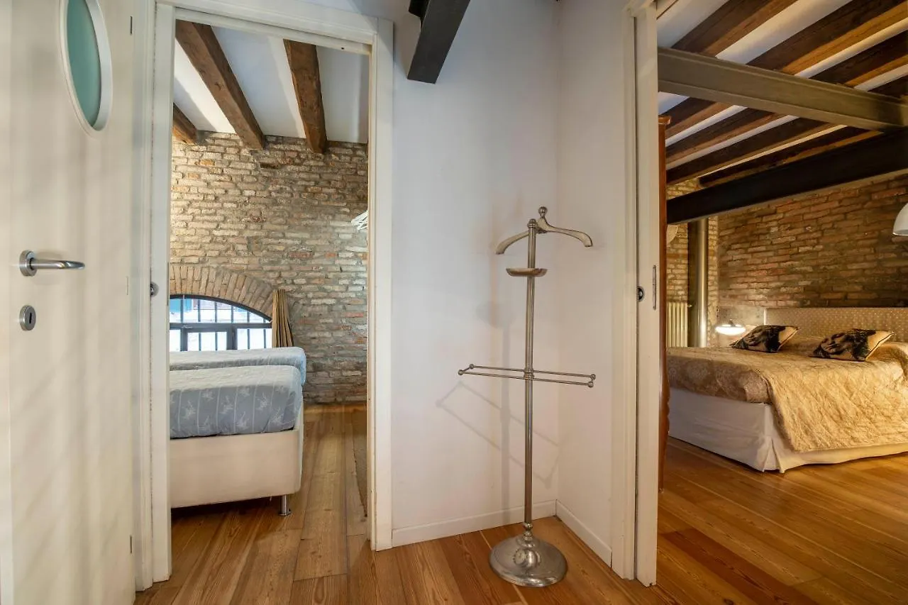 Venetian Loft Apartment Venice
